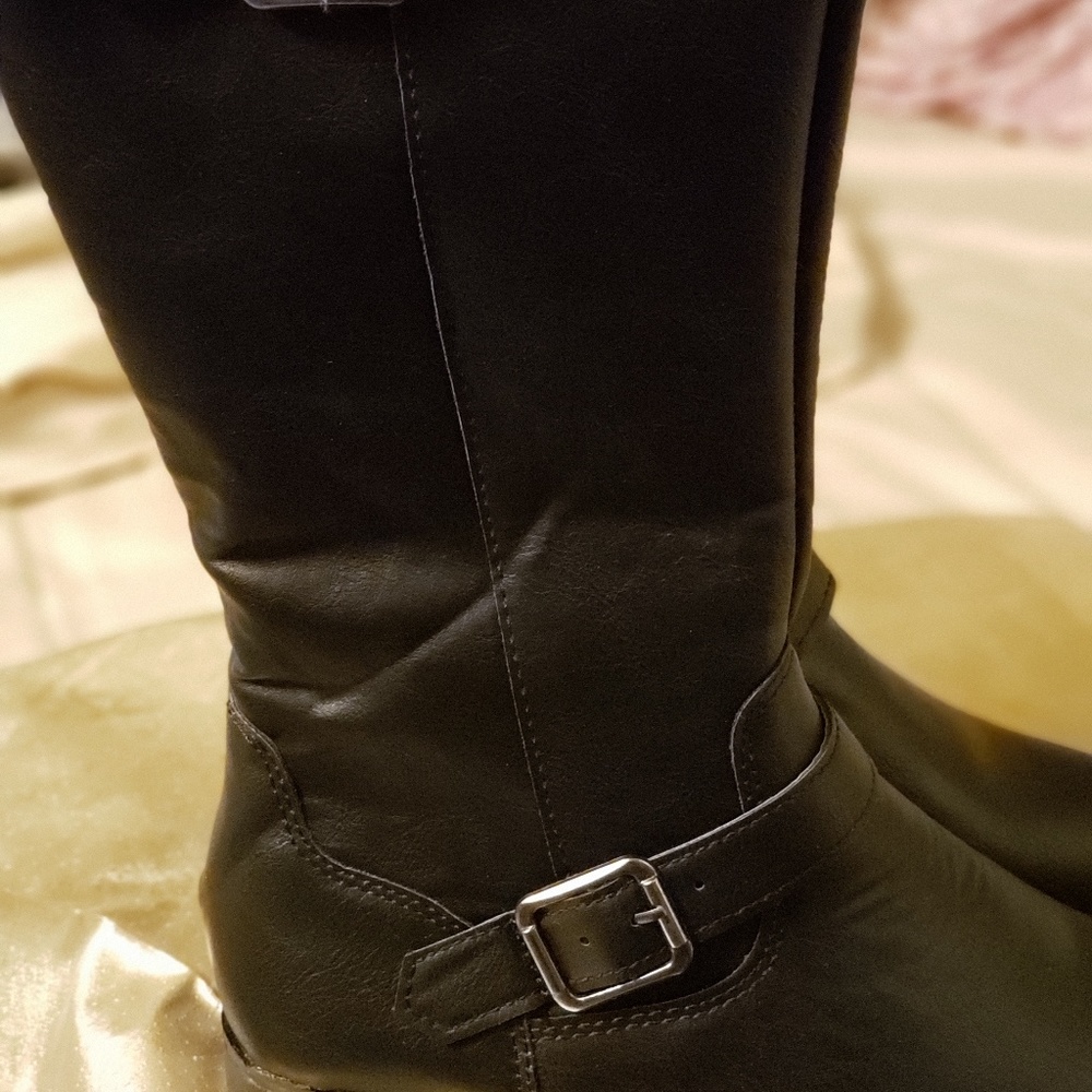 Girls Boots